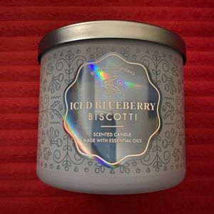 Iced Blueberry Biscotti 3-Wick Bath & Body Works Candle